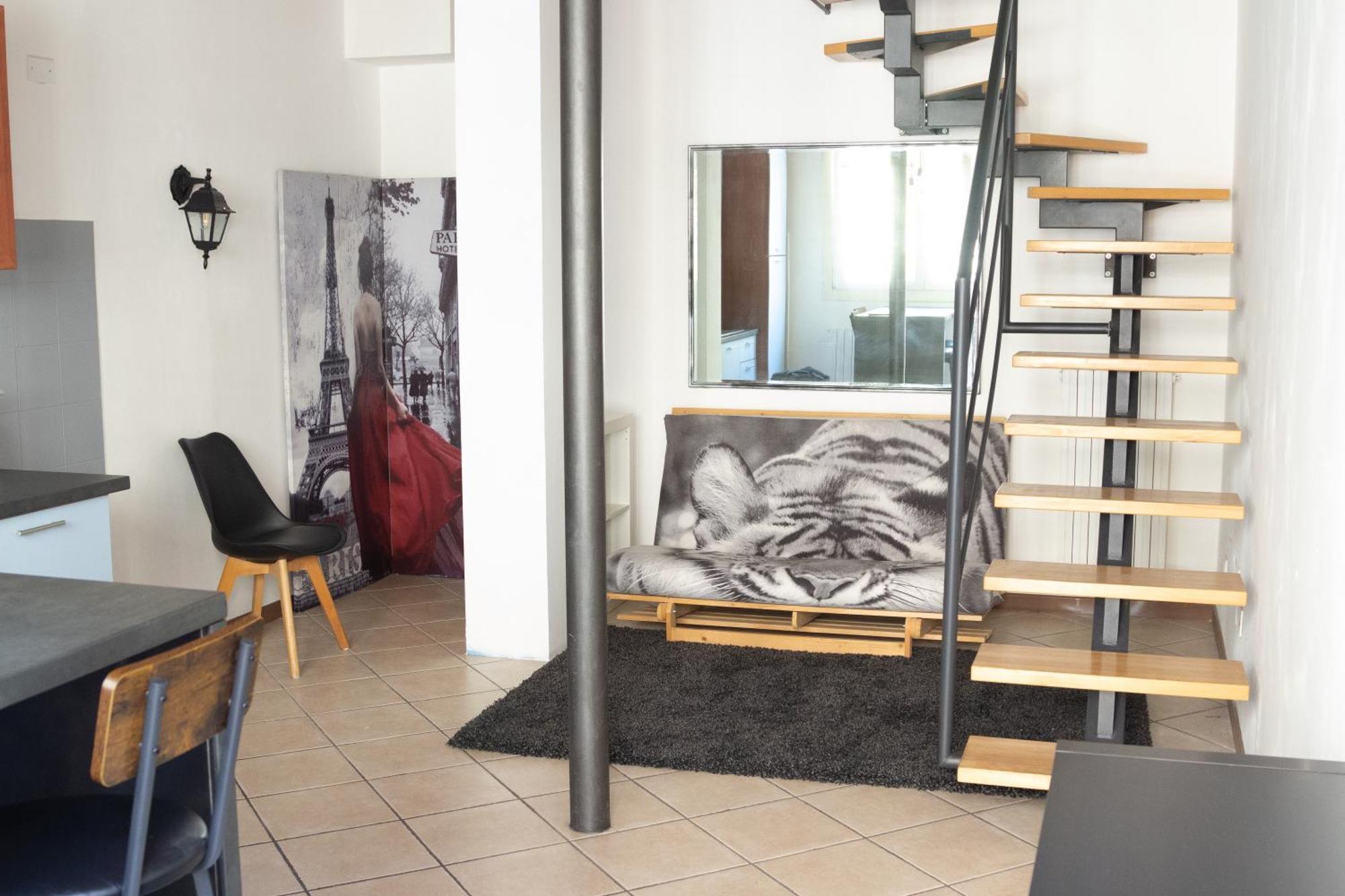 Nest Apartment